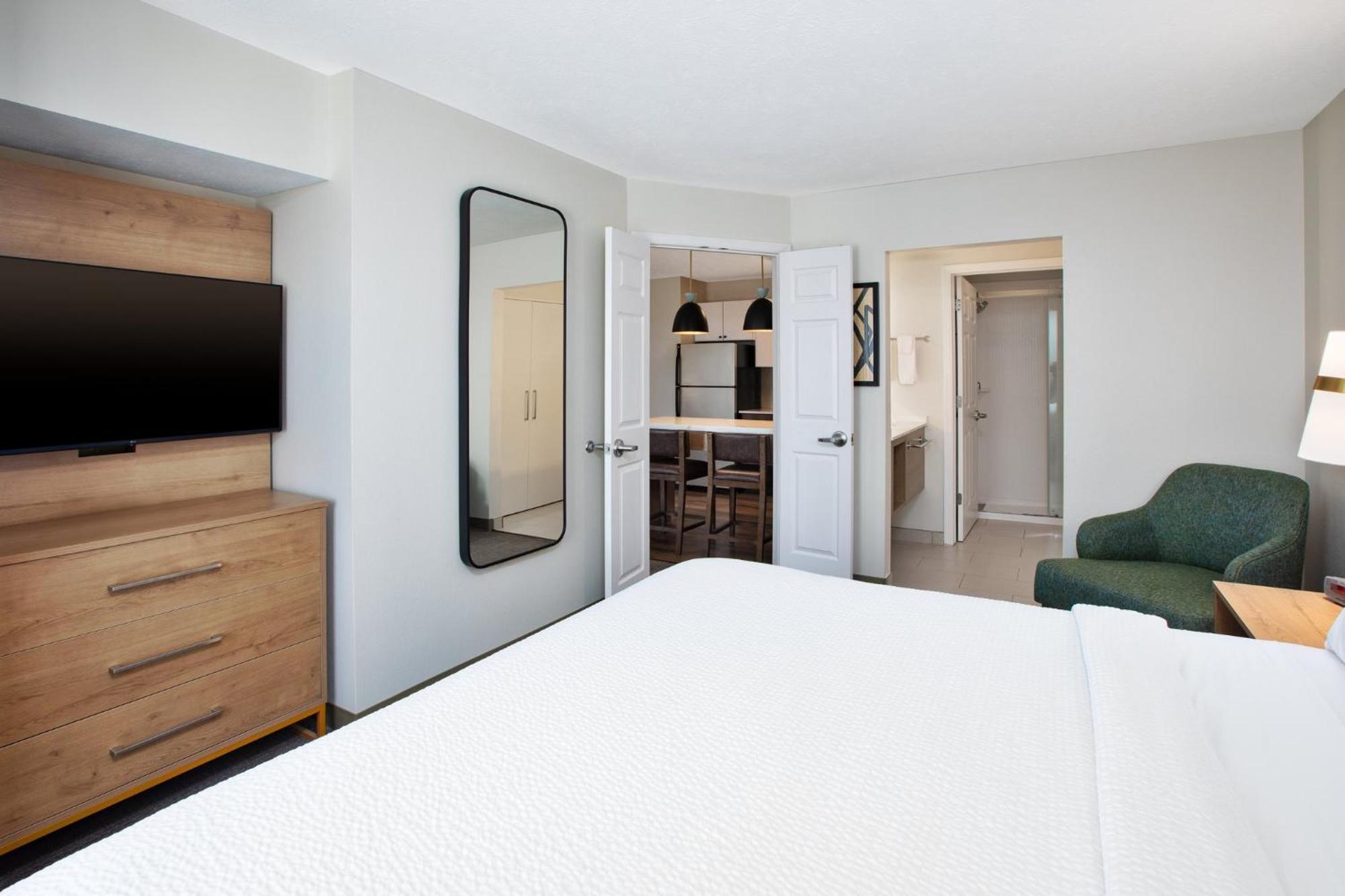 Staybridge Suites Omaha 80Th And Dodge By Ihg Exteriör bild