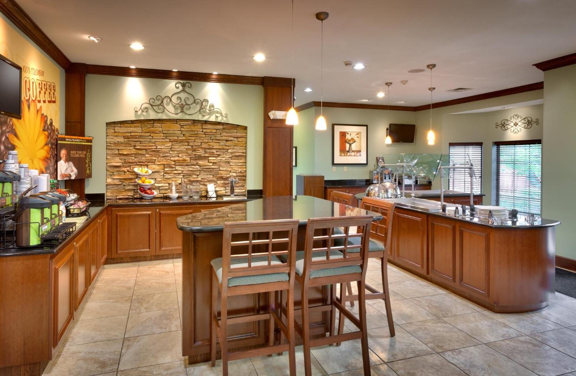 Staybridge Suites Omaha 80Th And Dodge By Ihg Exteriör bild