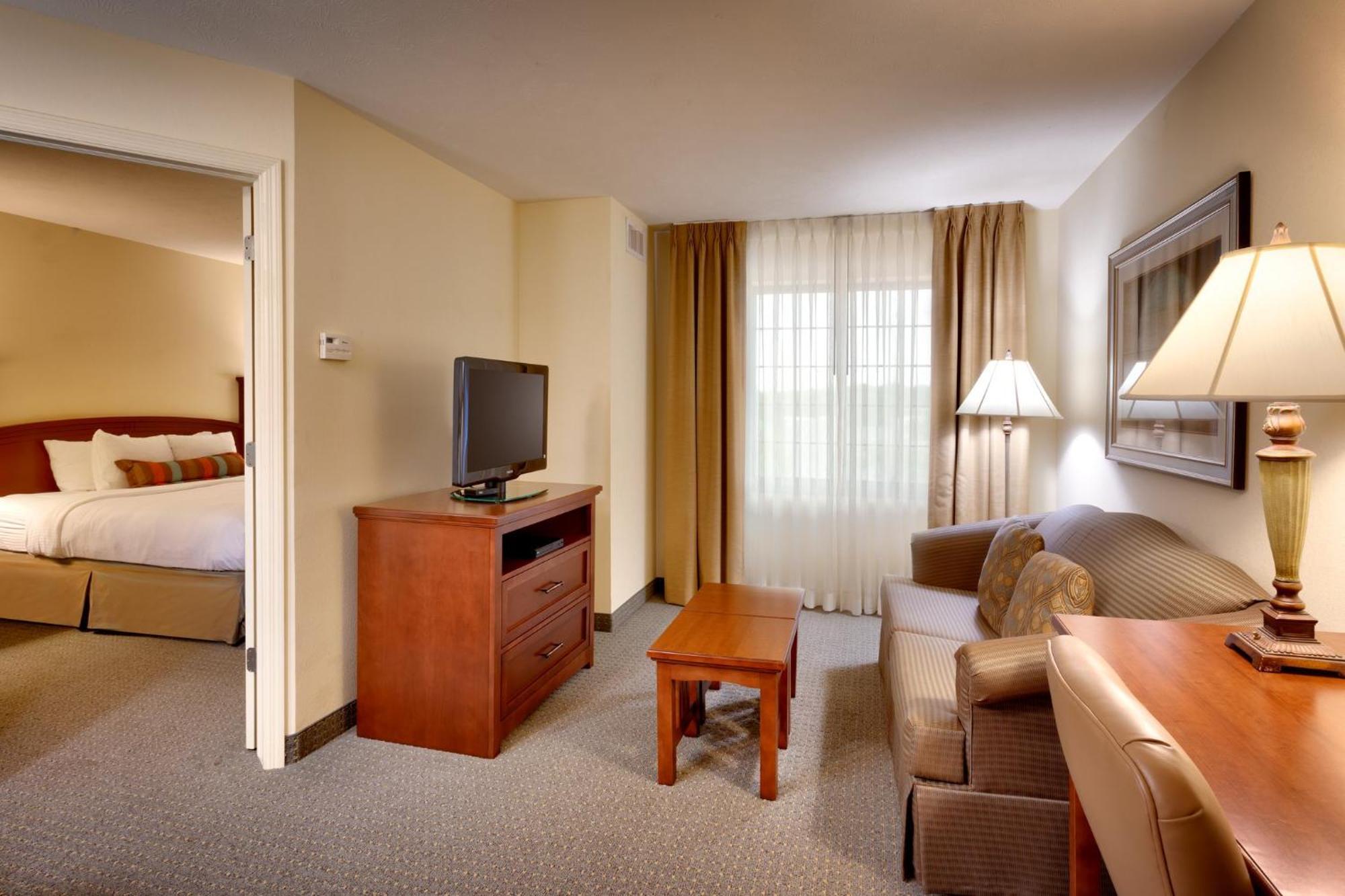 Staybridge Suites Omaha 80Th And Dodge By Ihg Exteriör bild